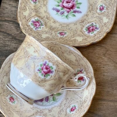 Royal Albert Cream, Pink & Mauve Trio Teacup Posy