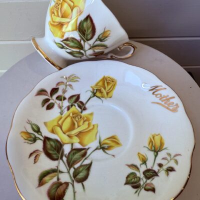Yellow Rose 'Mother' Teacup with fresh flowers