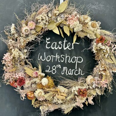 Creative workshop in Newcastle - Dried Flower wreath arangement