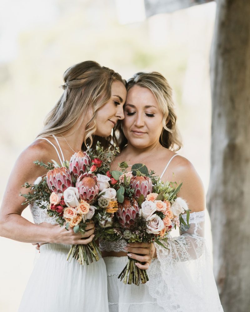 elopement-flowers-proteas-leukadendrons-roses elopement-flowers-proteas-leukadendrons-roses
