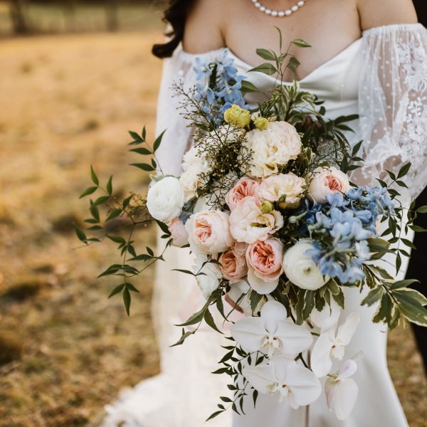 hunter-valley-wedding-pink-peonies