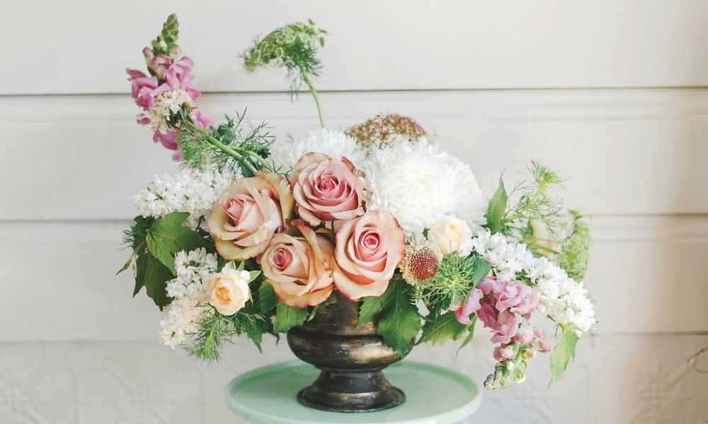roses-in-vase-florist-newcastle roses-in-vase-florist-newcastle
